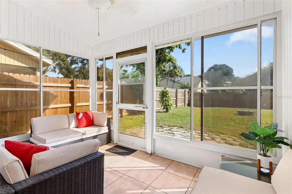 4537 S Lockwood Ridge Road Sarasota FL 34231