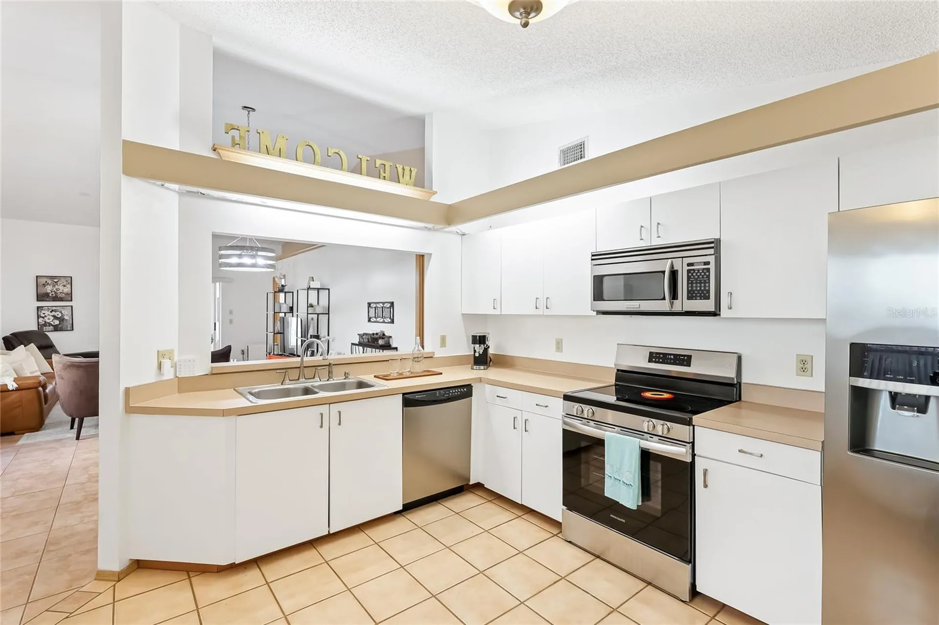 4537 S Lockwood Ridge Road Sarasota FL 34231