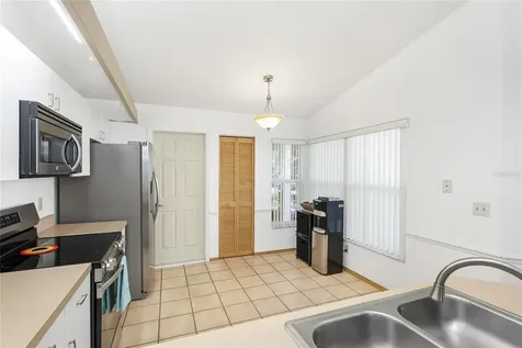 4537 S Lockwood Ridge Road Sarasota FL 34231