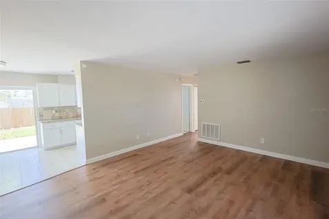 12909 83rd Avenue Seminole FL 33776