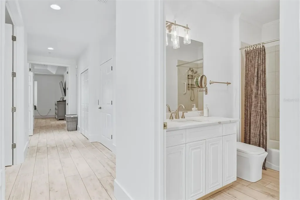 3663 Square West Lane Sarasota FL 34238