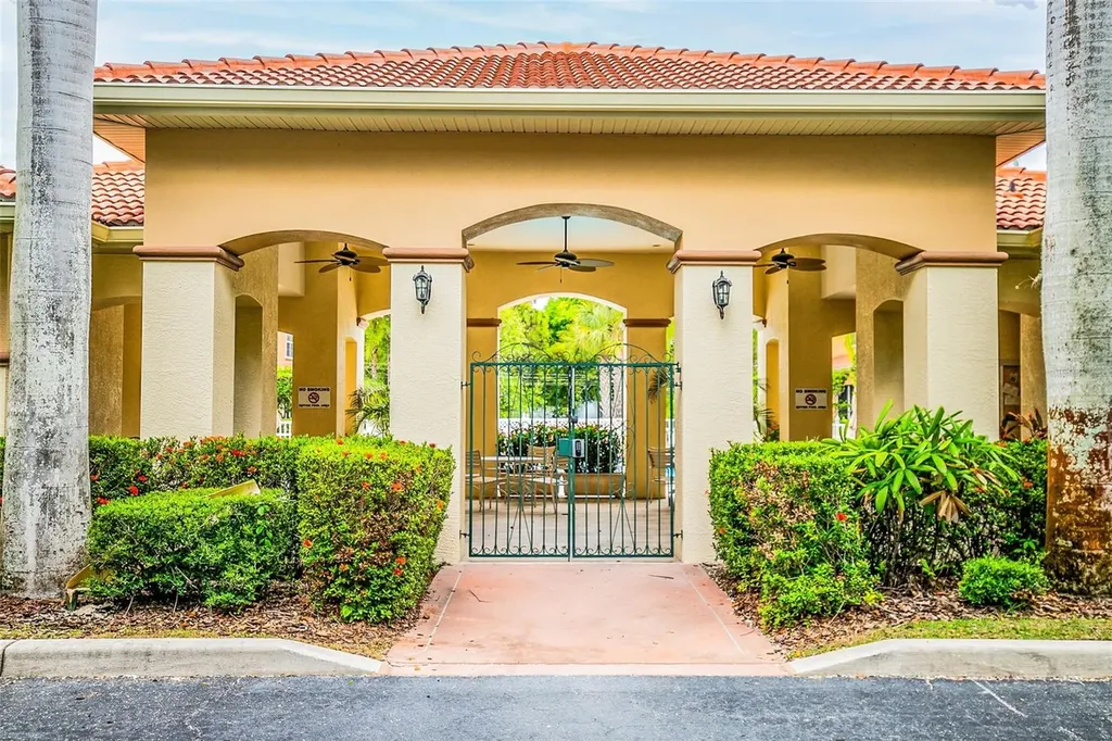 3663 Square West Lane Sarasota FL 34238
