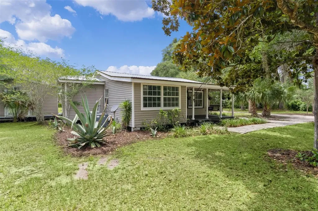 13820 NE 150 Avenue Fort Mc Coy FL 32134
