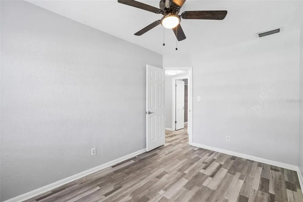 206 N Gunlock Avenue Tampa FL 33609