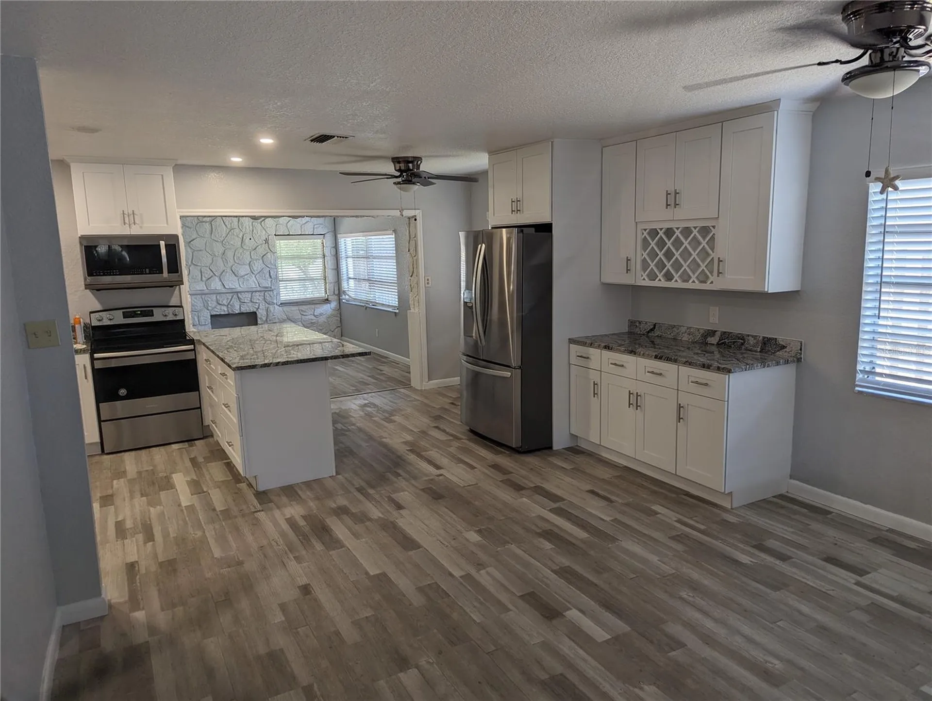 206 N Gunlock Avenue Tampa FL 33609