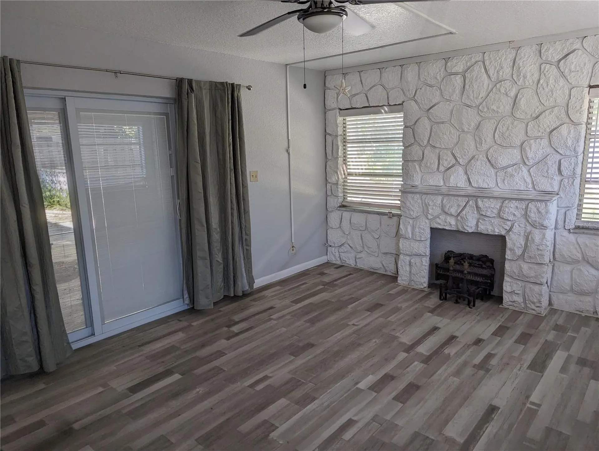 206 N Gunlock Avenue Tampa FL 33609