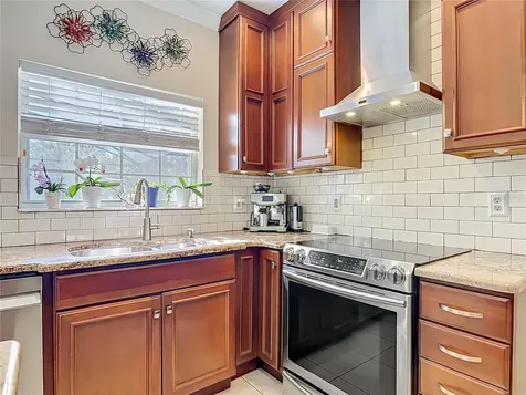 237 Cedarwood Court Debary FL 32713