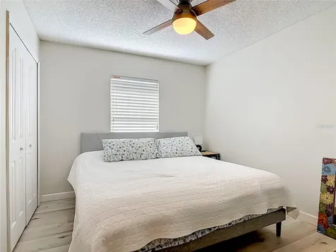 237 Cedarwood Court Debary FL 32713