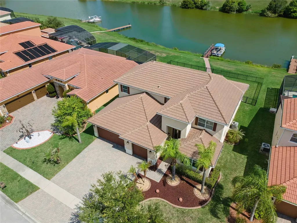 2341 Eagle Talon Court Kissimmee FL 34746
