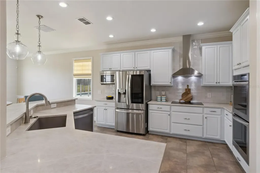 2341 Eagle Talon Court Kissimmee FL 34746