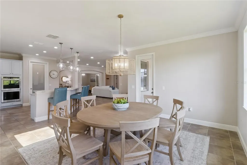 2341 Eagle Talon Court Kissimmee FL 34746