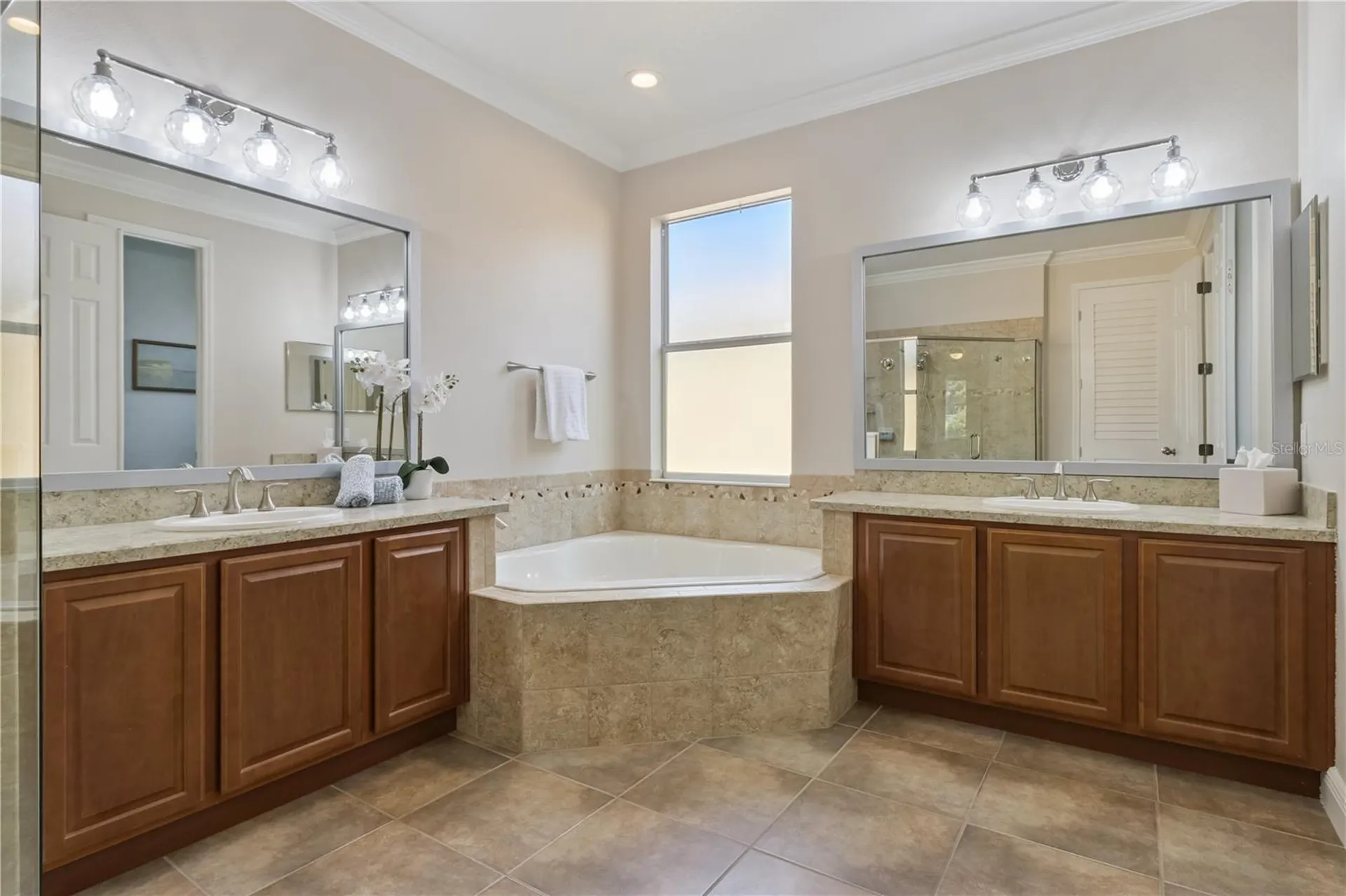 2341 Eagle Talon Court Kissimmee FL 34746