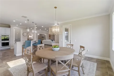 2341 Eagle Talon Court Kissimmee FL 34746