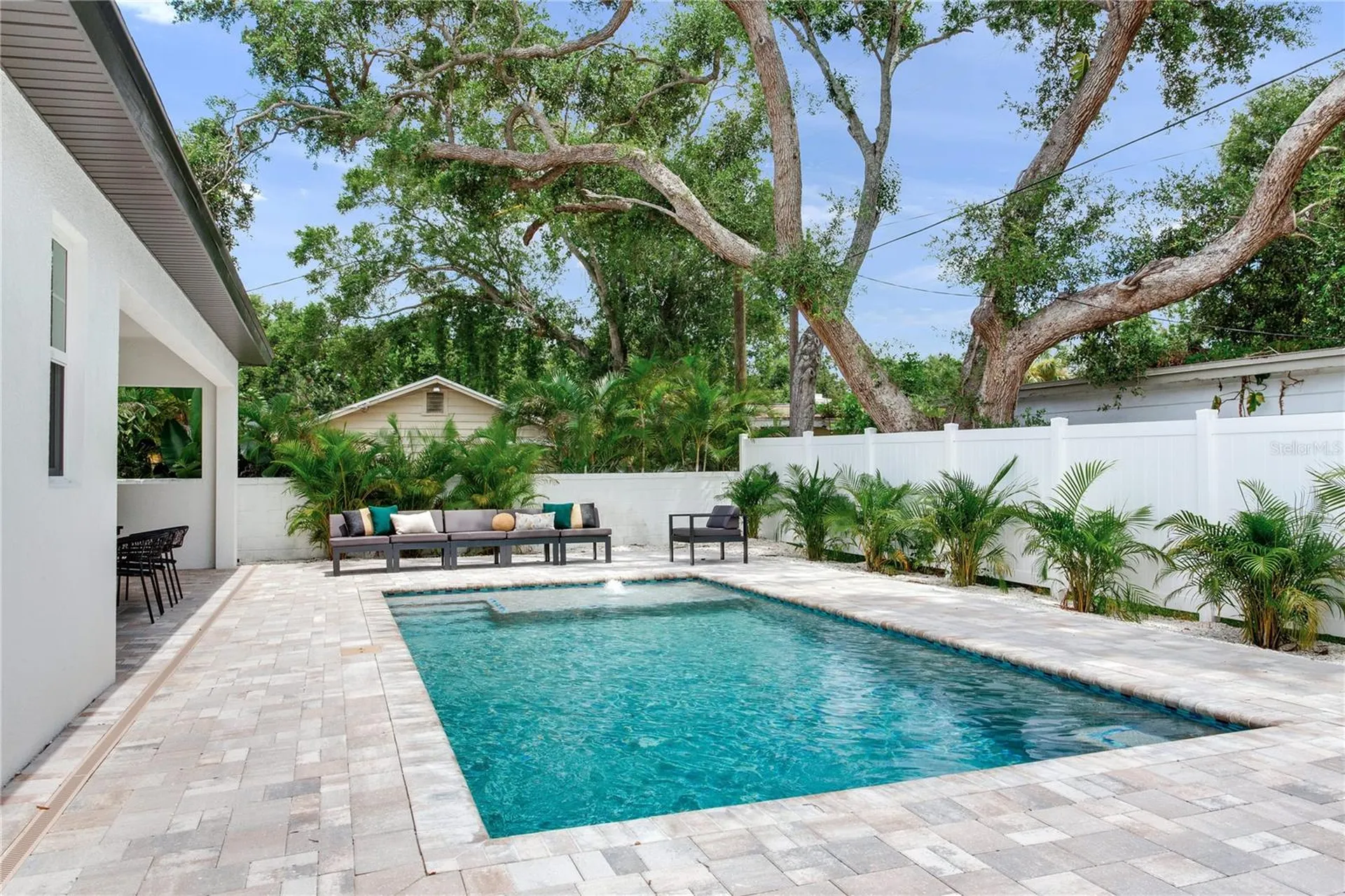 2814 54th Street S Gulfport FL 33707