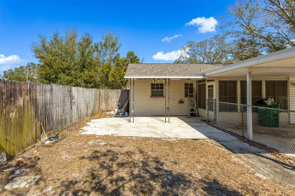 812 W Warren Avenue Tampa FL 33602
