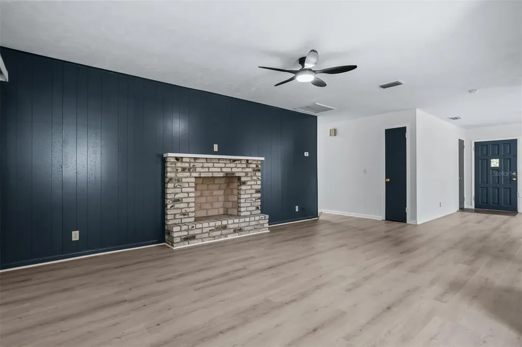 812 W Warren Avenue Tampa FL 33602