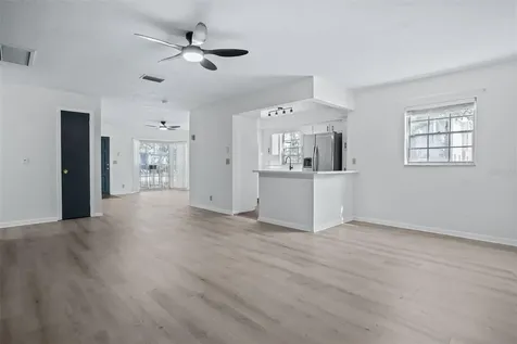 812 W Warren Avenue Tampa FL 33602