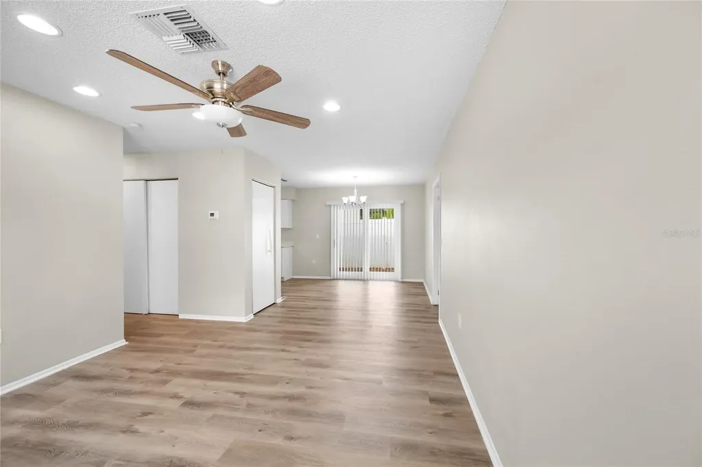 1221 E Court Street Tarpon Springs FL 34689