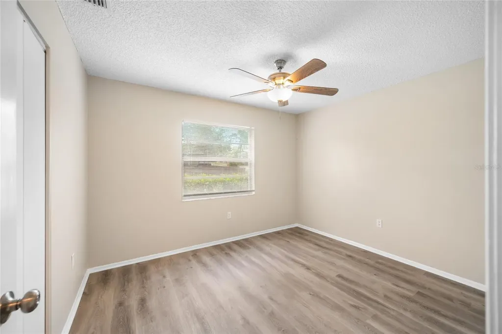 1221 E Court Street Tarpon Springs FL 34689