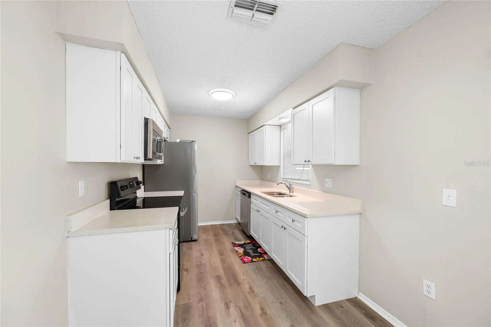 1221 E Court Street Tarpon Springs FL 34689
