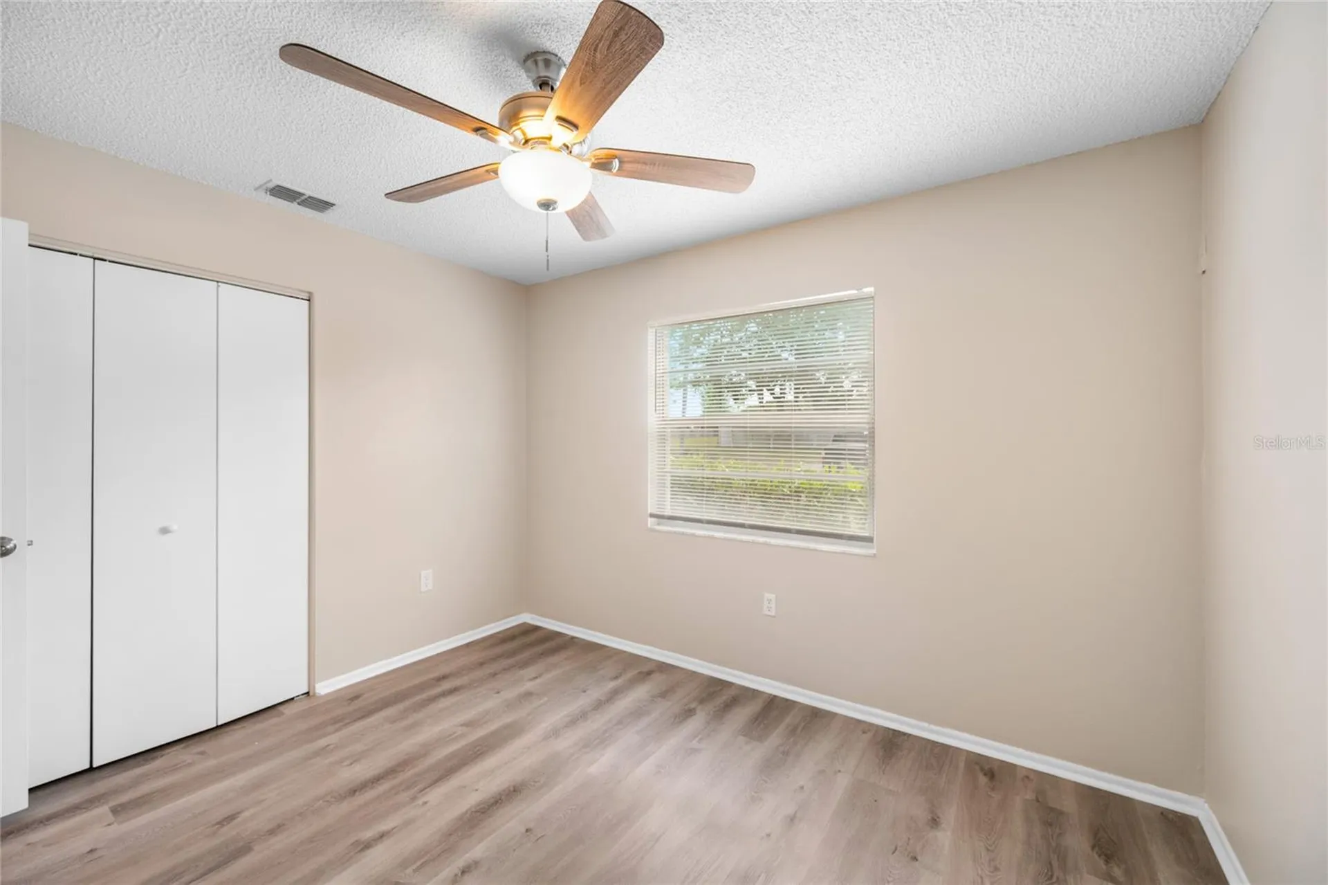 1221 E Court Street Tarpon Springs FL 34689