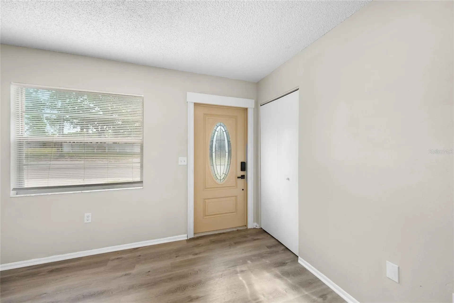 1221 E Court Street Tarpon Springs FL 34689