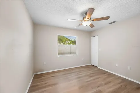 1221 E Court Street Tarpon Springs FL 34689