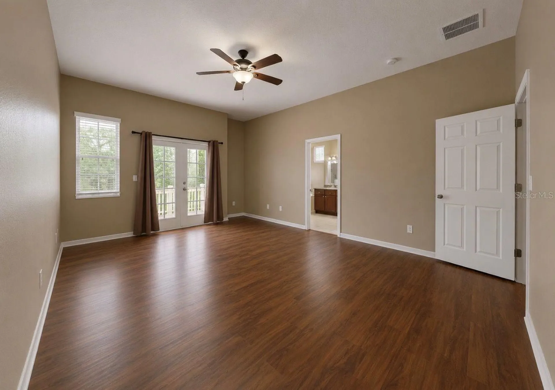7539 Tamarind Avenue Tampa FL 33625