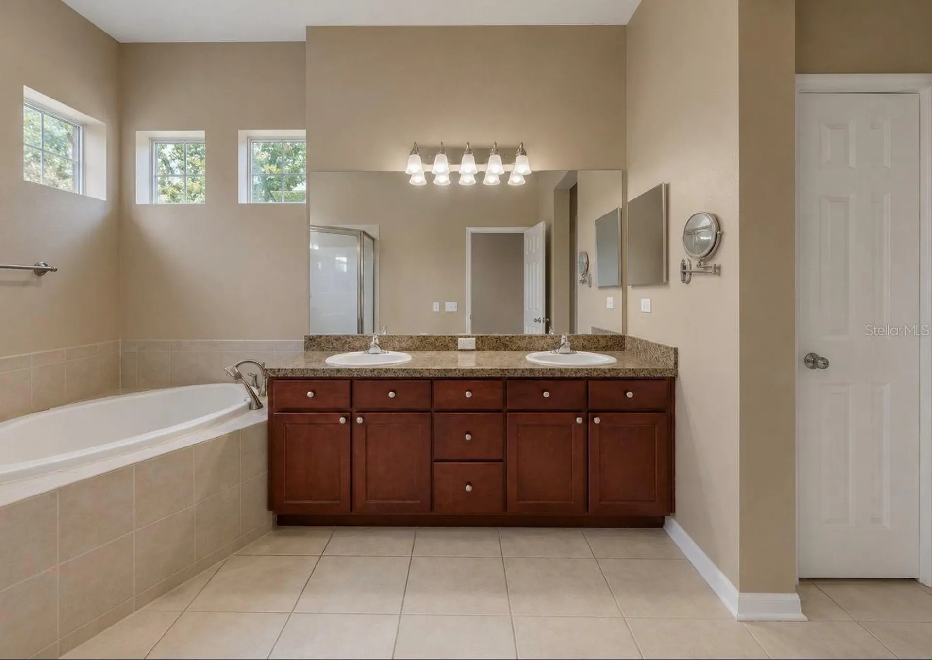 7539 Tamarind Avenue Tampa FL 33625