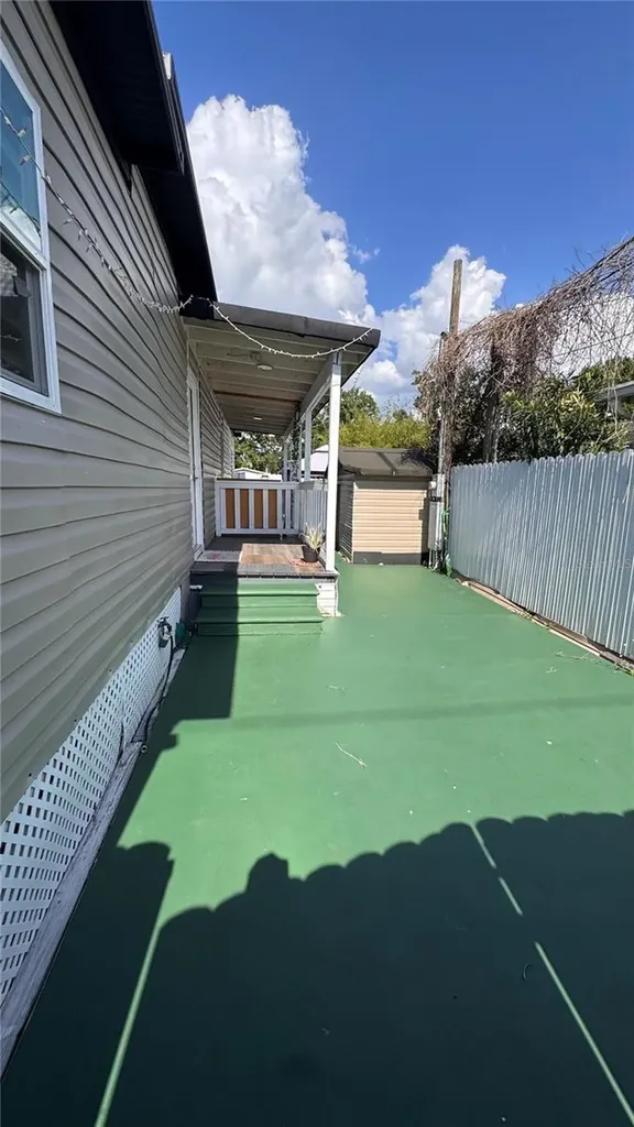 12909 Four Oaks Road Tampa FL 33624