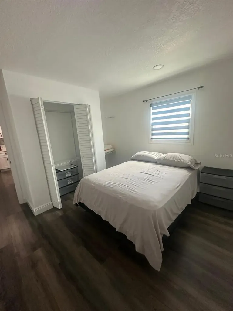 12909 Four Oaks Road Tampa FL 33624