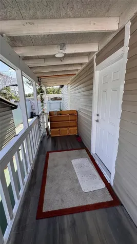 12909 Four Oaks Road Tampa FL 33624