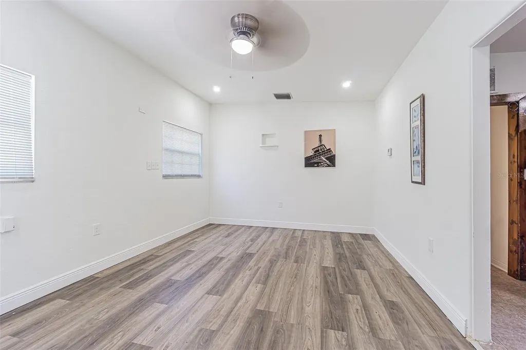 1627 28th Street N St Petersburg FL 33713