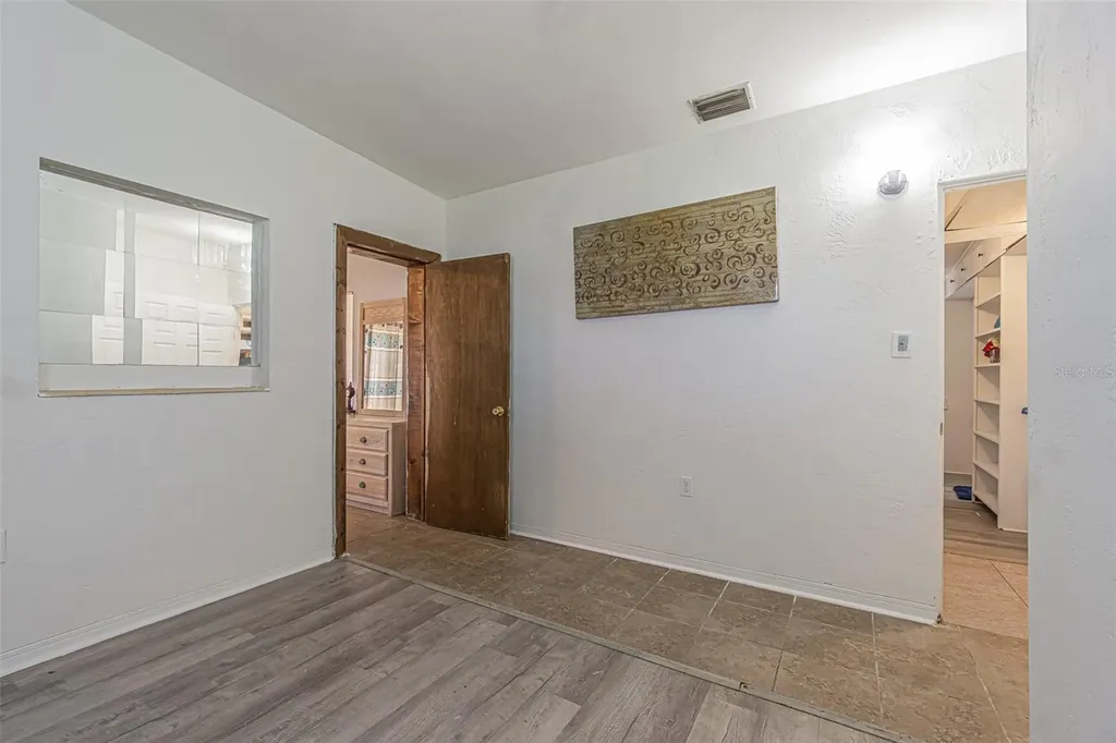 1627 28th Street N St Petersburg FL 33713