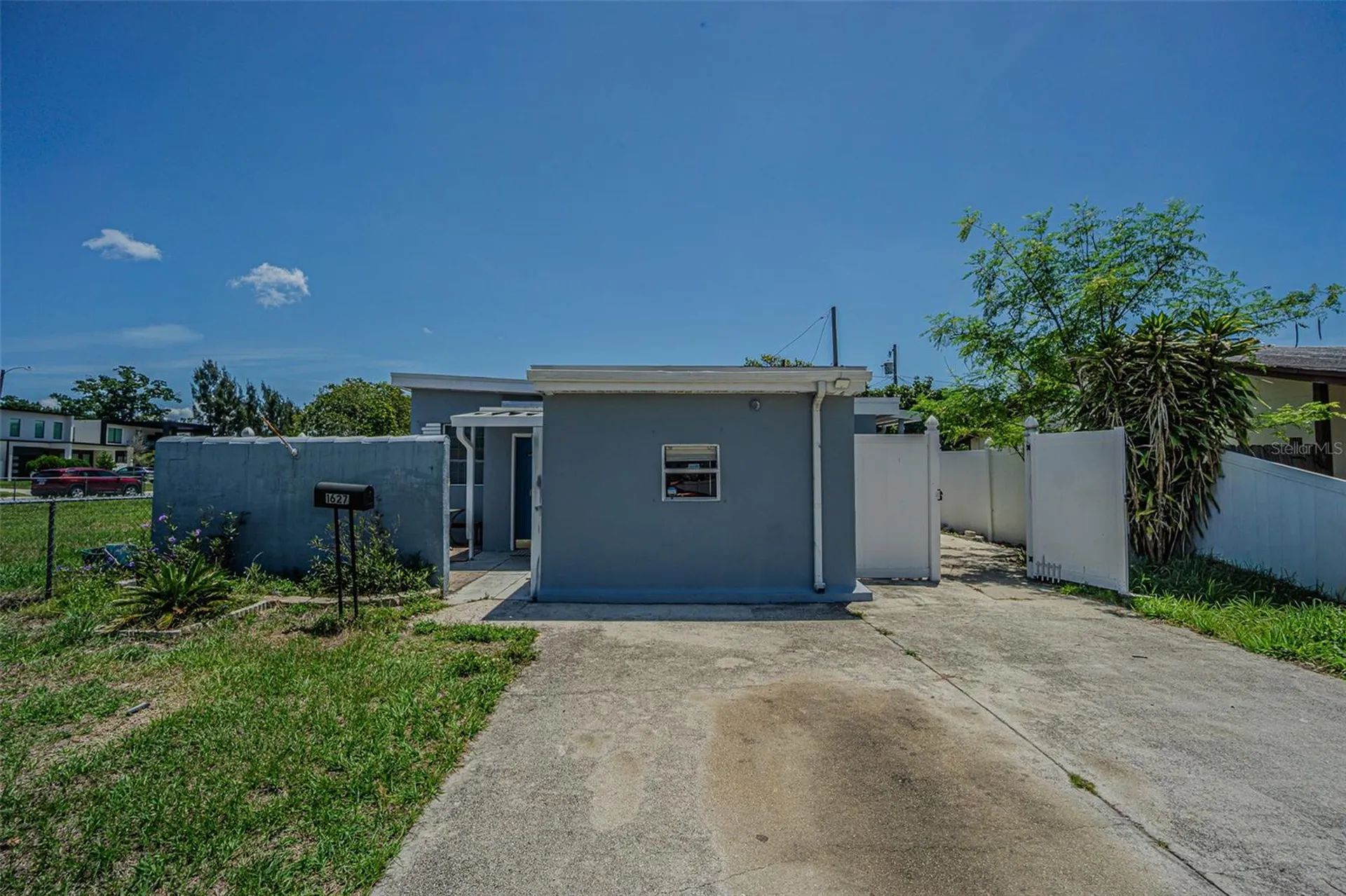 1627 28th Street N St Petersburg FL 33713