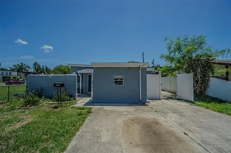1627 28th Street N St Petersburg FL 33713