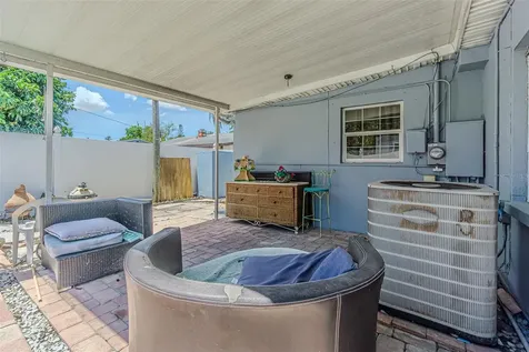 1627 28th Street N St Petersburg FL 33713
