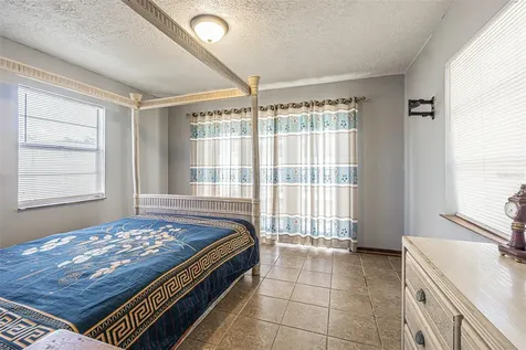 1627 28th Street N St Petersburg FL 33713