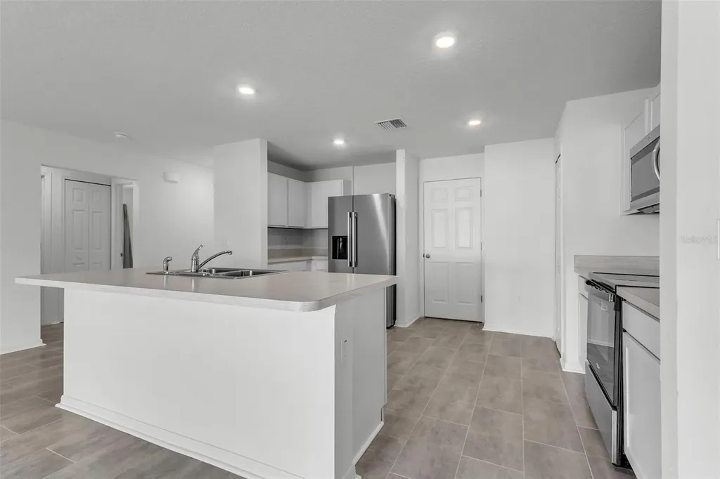 22 Round Tree Drive Palm Coast FL 32164