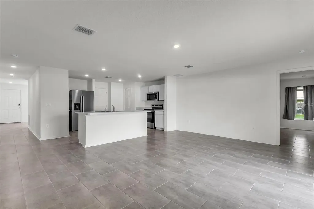 22 Round Tree Drive Palm Coast FL 32164
