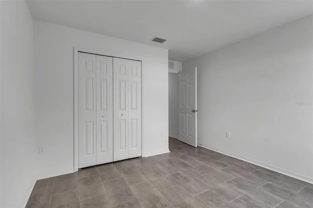 22 Round Tree Drive Palm Coast FL 32164