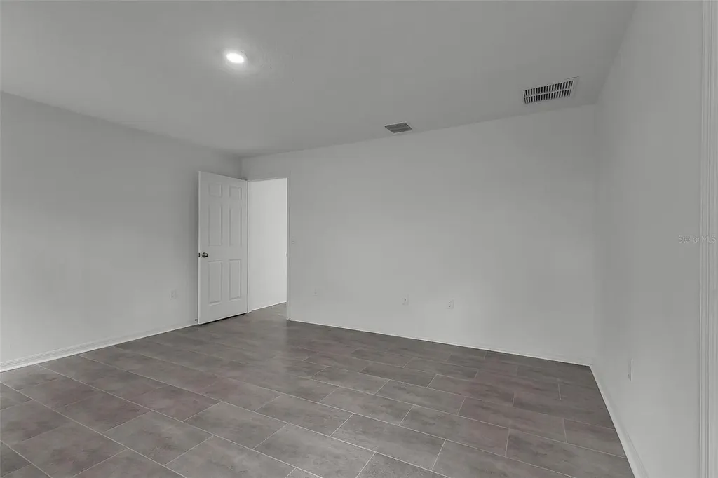 22 Round Tree Drive Palm Coast FL 32164