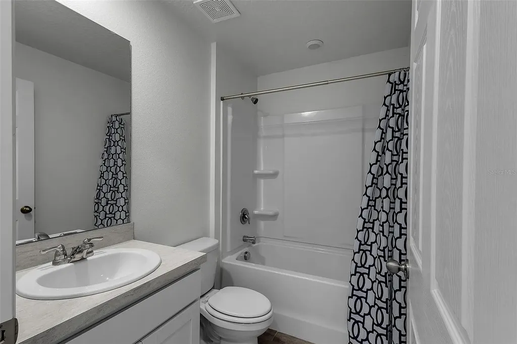 22 Round Tree Drive Palm Coast FL 32164