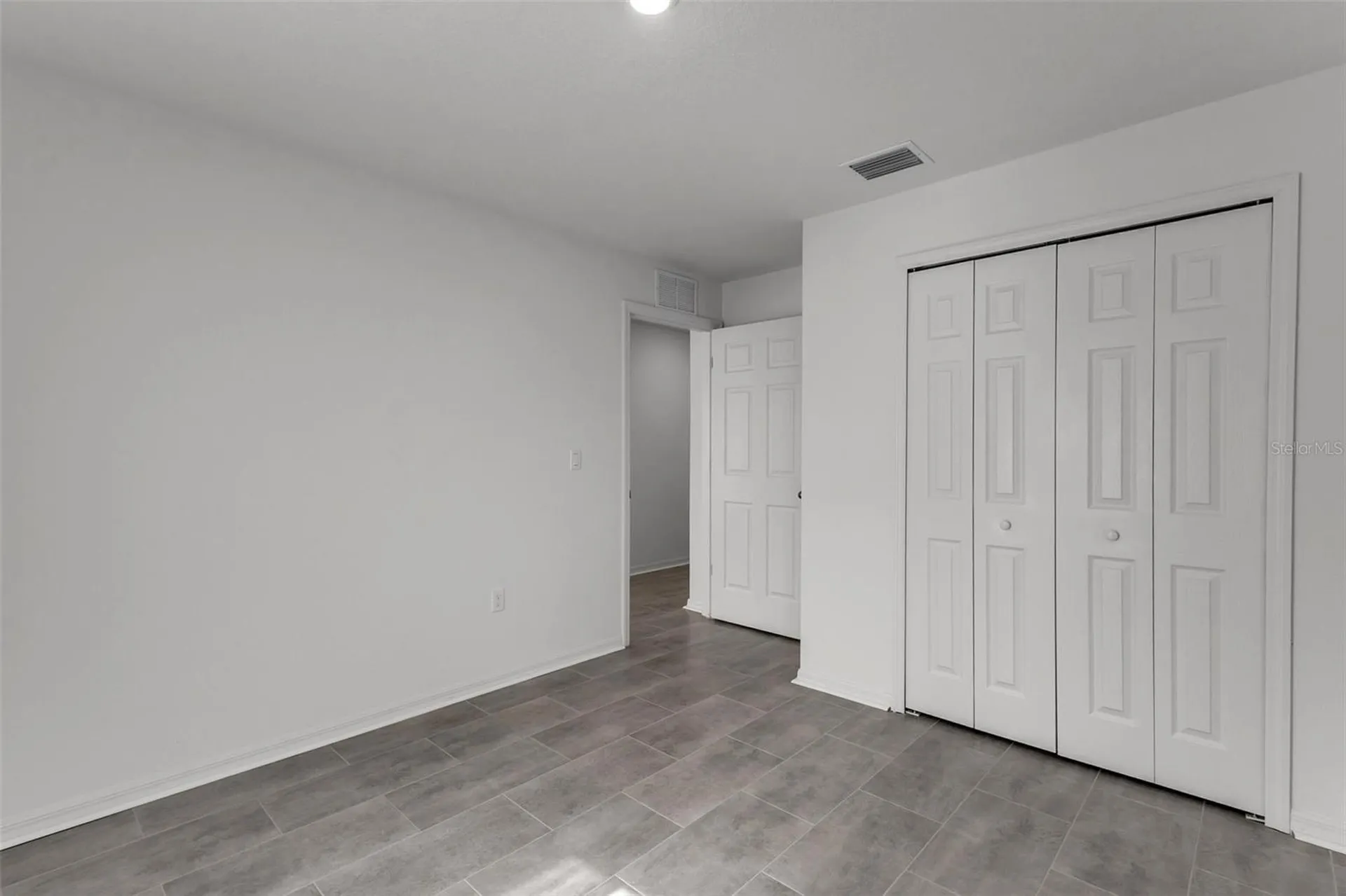 22 Round Tree Drive Palm Coast FL 32164
