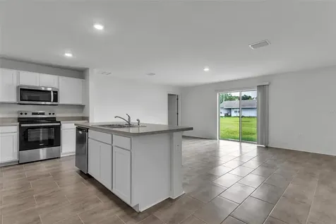 22 Round Tree Drive Palm Coast FL 32164