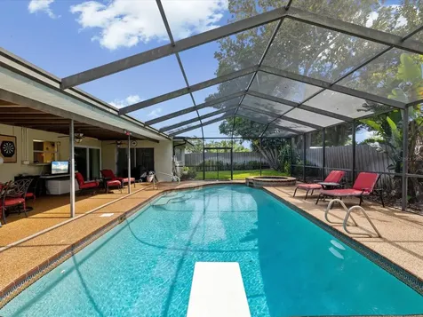 1368 S Hercules Avenue Clearwater FL 33764