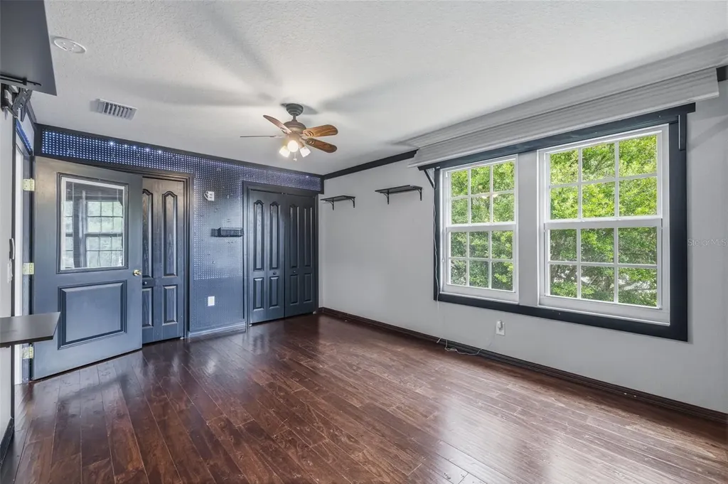 512 Dunaway Drive Valrico FL 33594