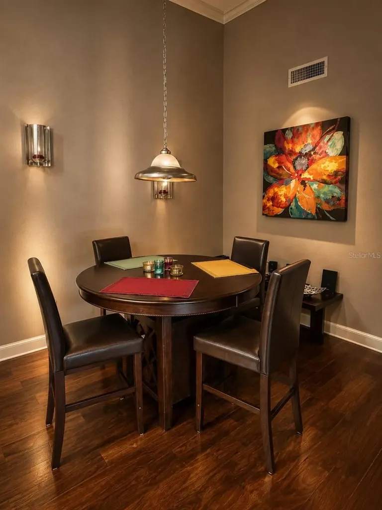 145 N Pearl Lake Causeway Altamonte Springs FL 32714