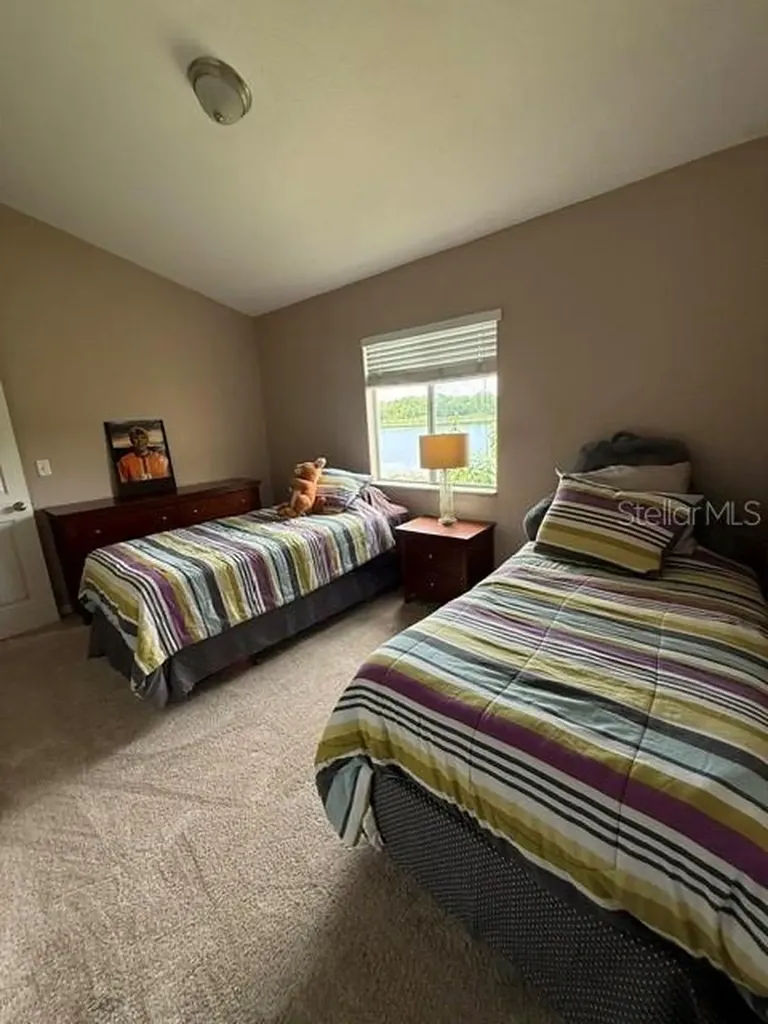 145 N Pearl Lake Causeway Altamonte Springs FL 32714