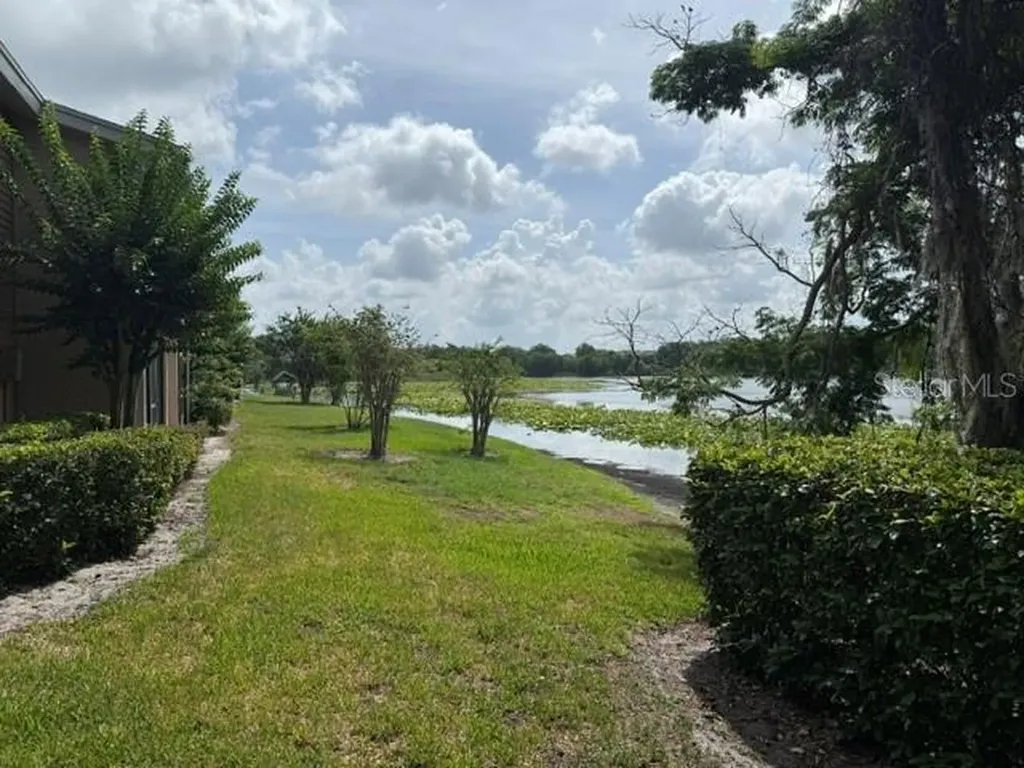 145 N Pearl Lake Causeway Altamonte Springs FL 32714